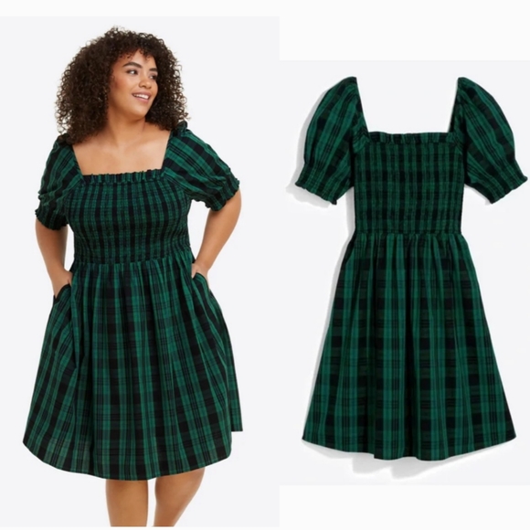 Draper James Dresses & Skirts - DRAPER JAMES Cam Smocked Blackwatch Plaid Dress